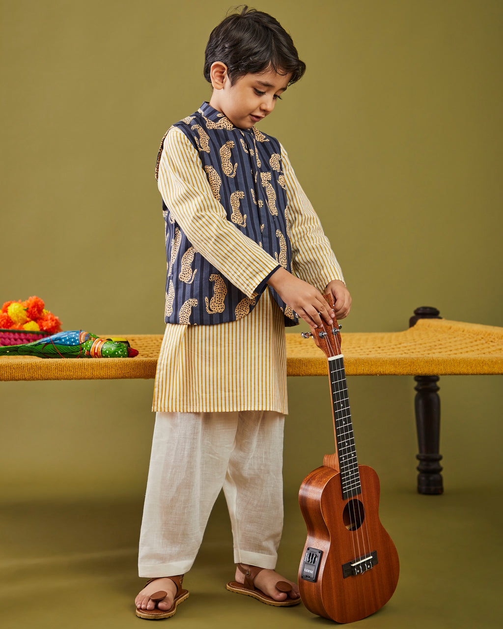 Printed Jungle Kurta Pajama Bandi Set
