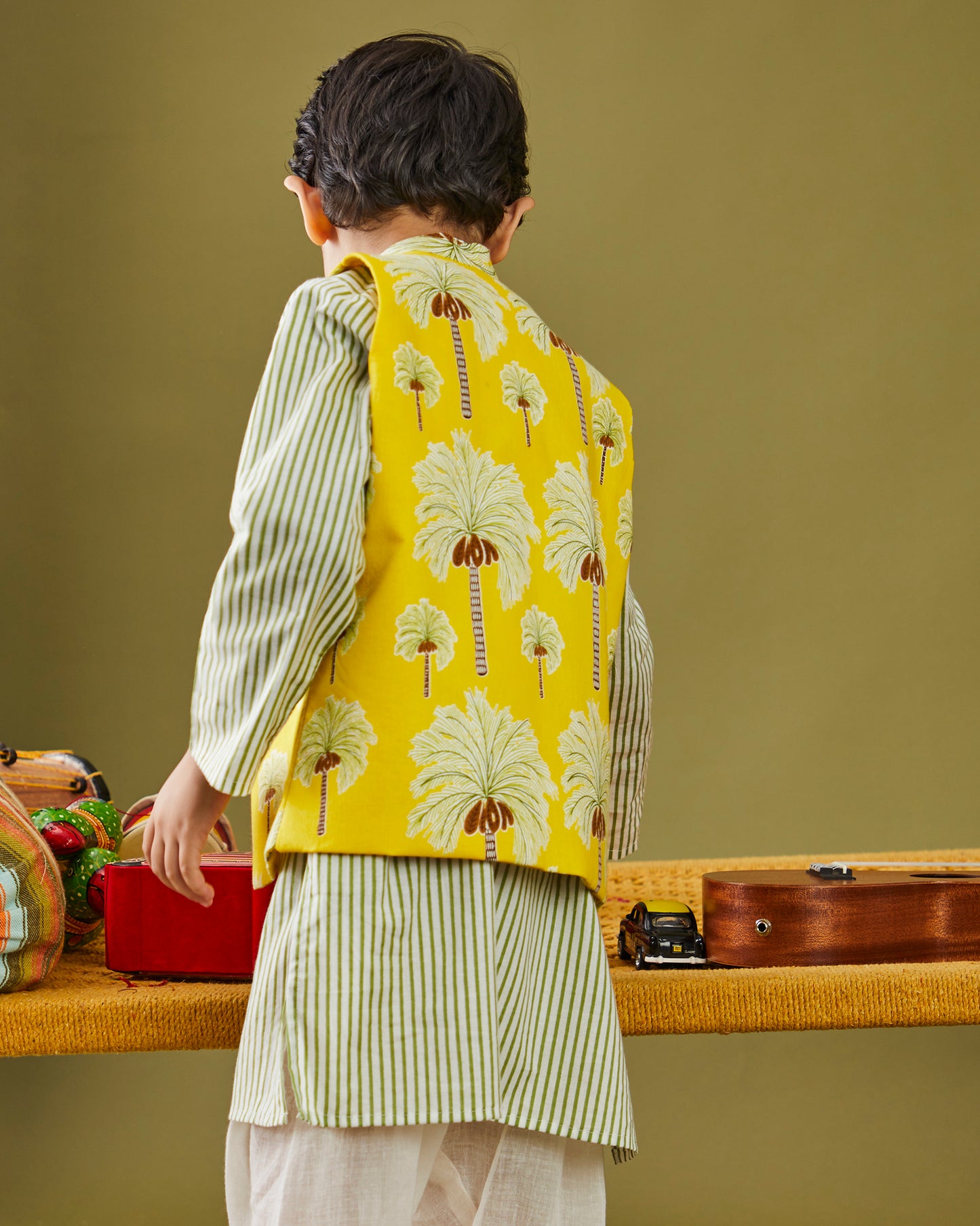 Printed Nariyal Kurta Pajama Bandi Set