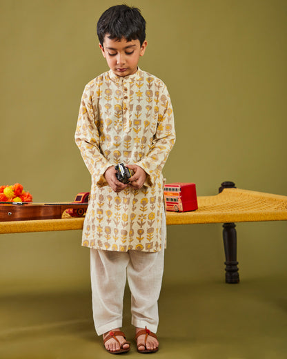 Ajrakh Gamla Kurta Pajama Set