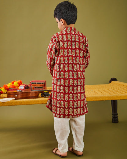 Bagru Machhli- Red Kurta Pajama Set