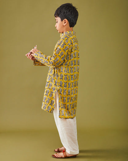 Bagru Machhli - Yellow Kurta Pajama Set