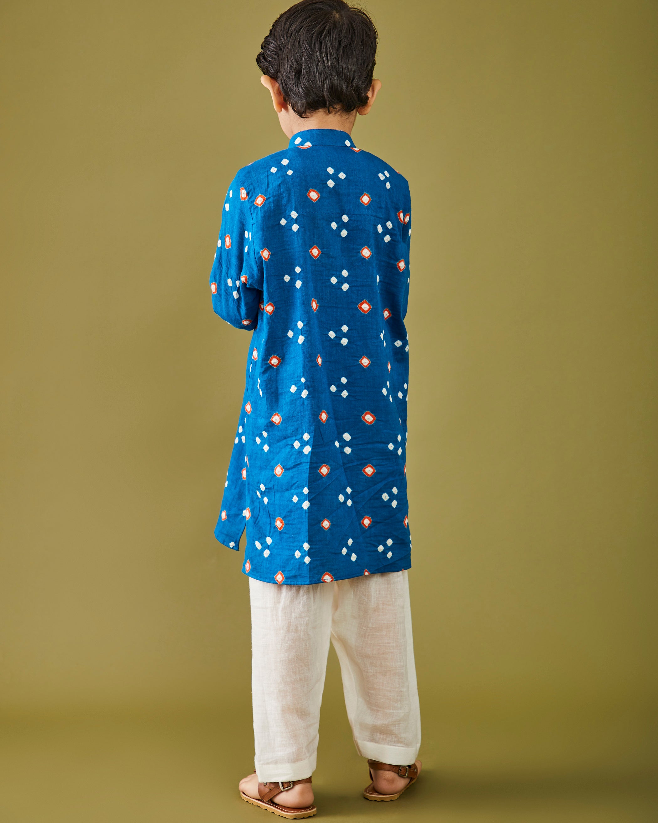 Neel bandhej Kurta Pajama Set