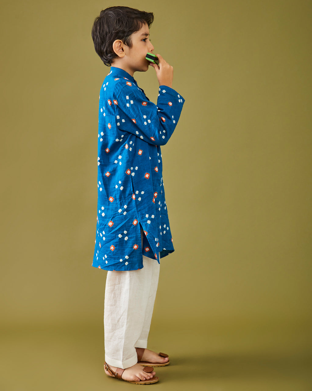 Neel bandhej Kurta Pajama Set