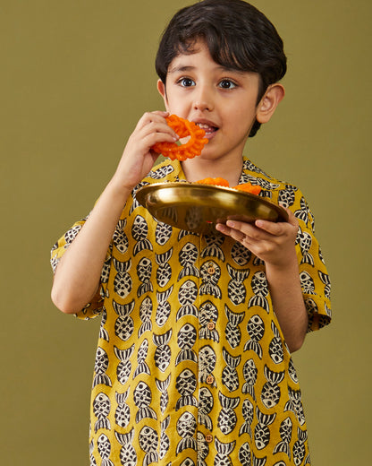 Bagru Machhli - Yellow Shirt