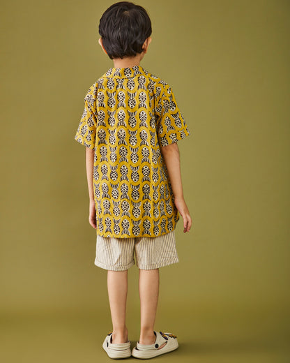 Bagru Machhli - Yellow Shirt