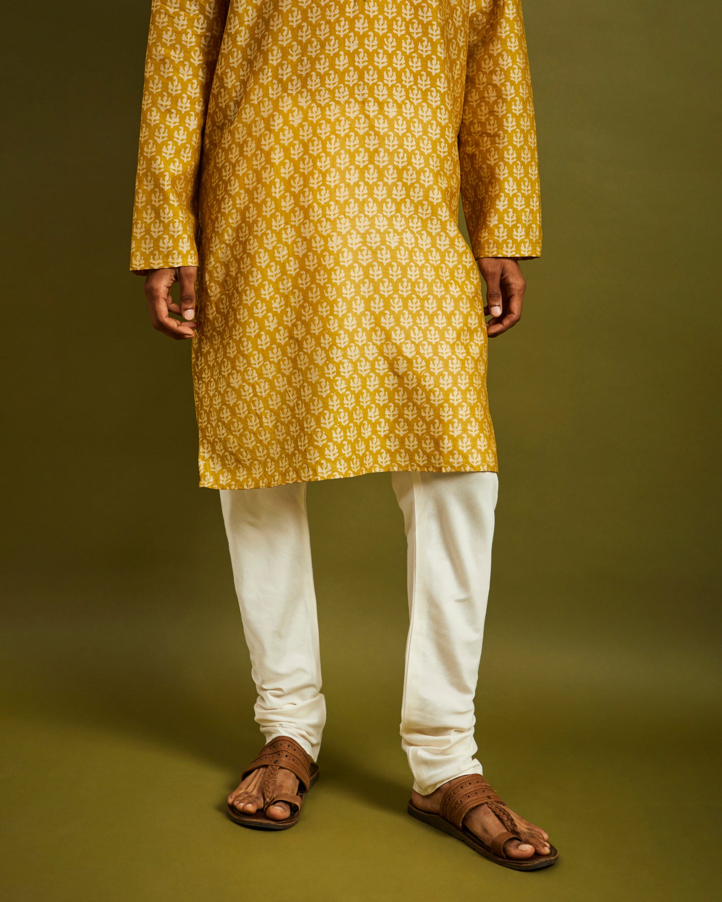 Off-White Churidaar Pants with Drawstrings