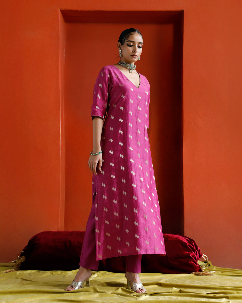 Pink Pure Chanderi Paan Zari Buta Kurta