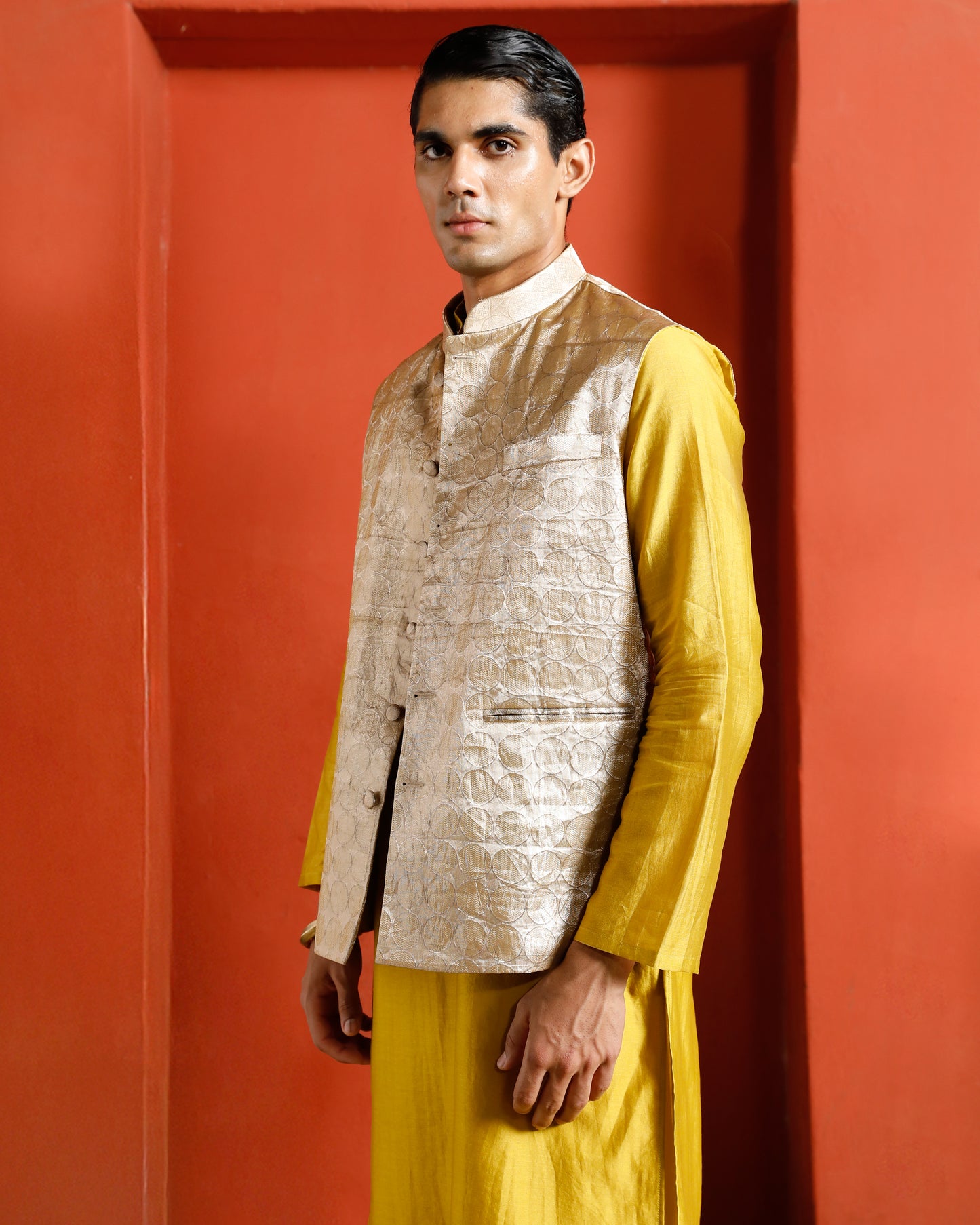 Silver Pure Tissue Brocade Circular Motif Bandi- Yellow Hue