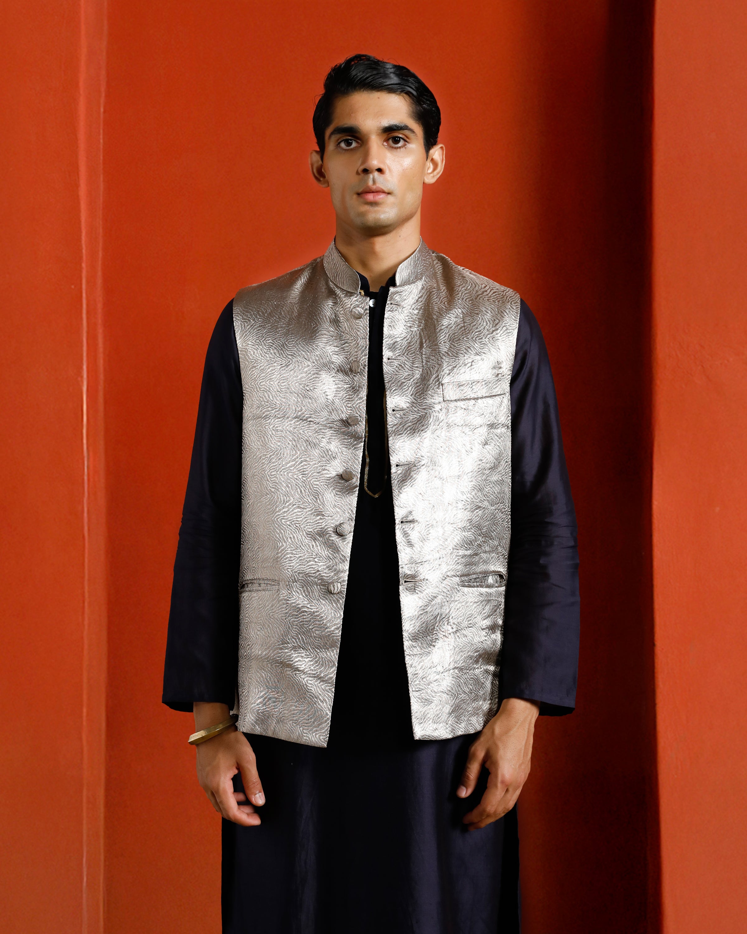 Silver Pure Tissue Brocade Skin Motif Bandi- Black Hue