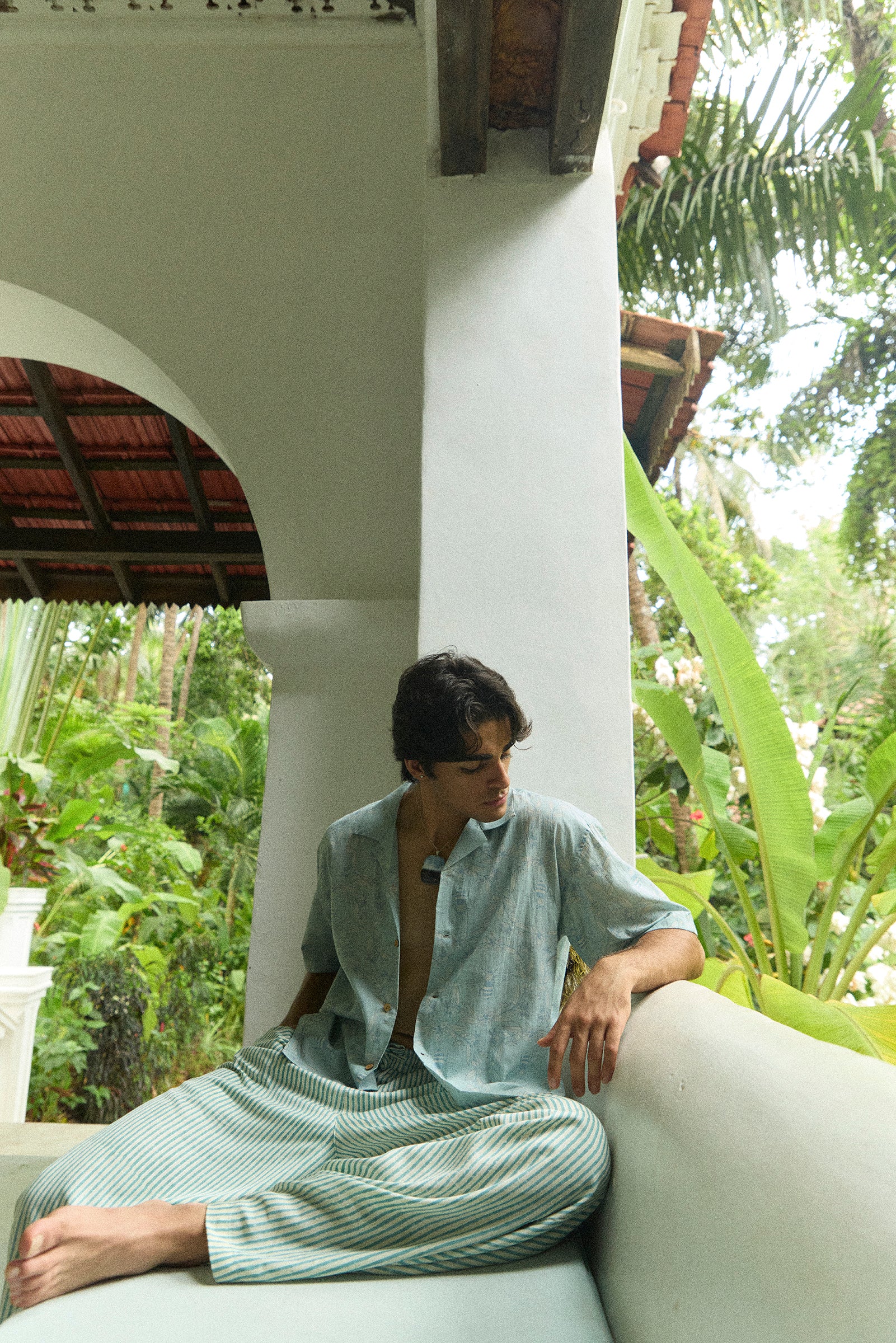 Movu Jaal Blue Shirt