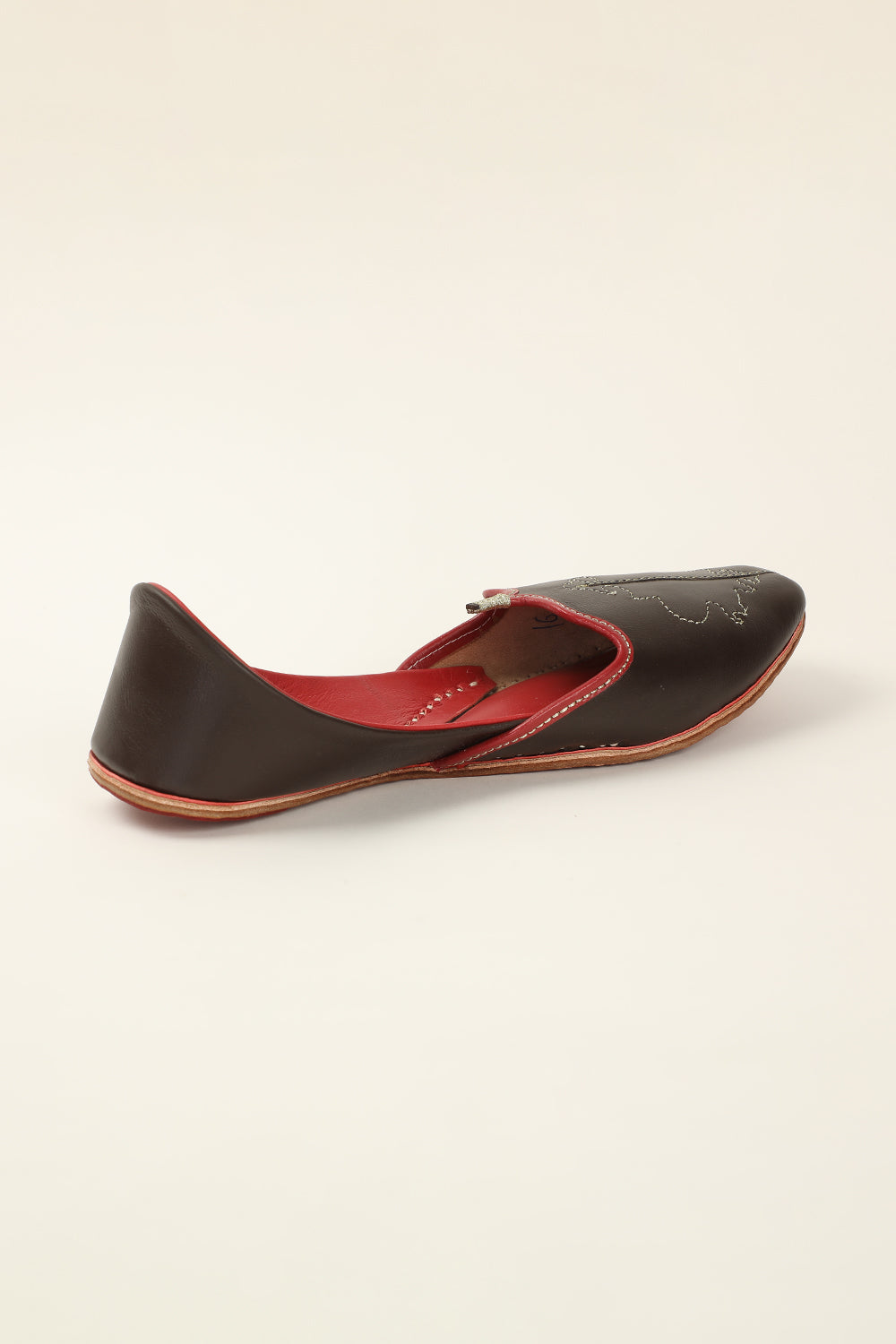 Raja Red Juttis