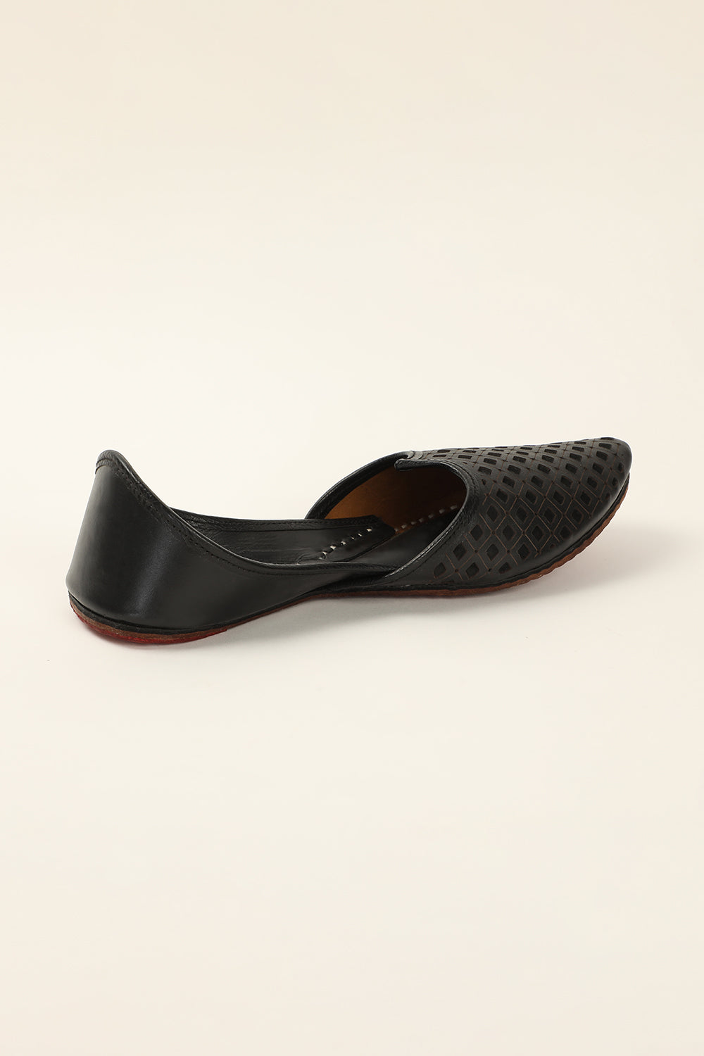 Choudhary Black Juttis