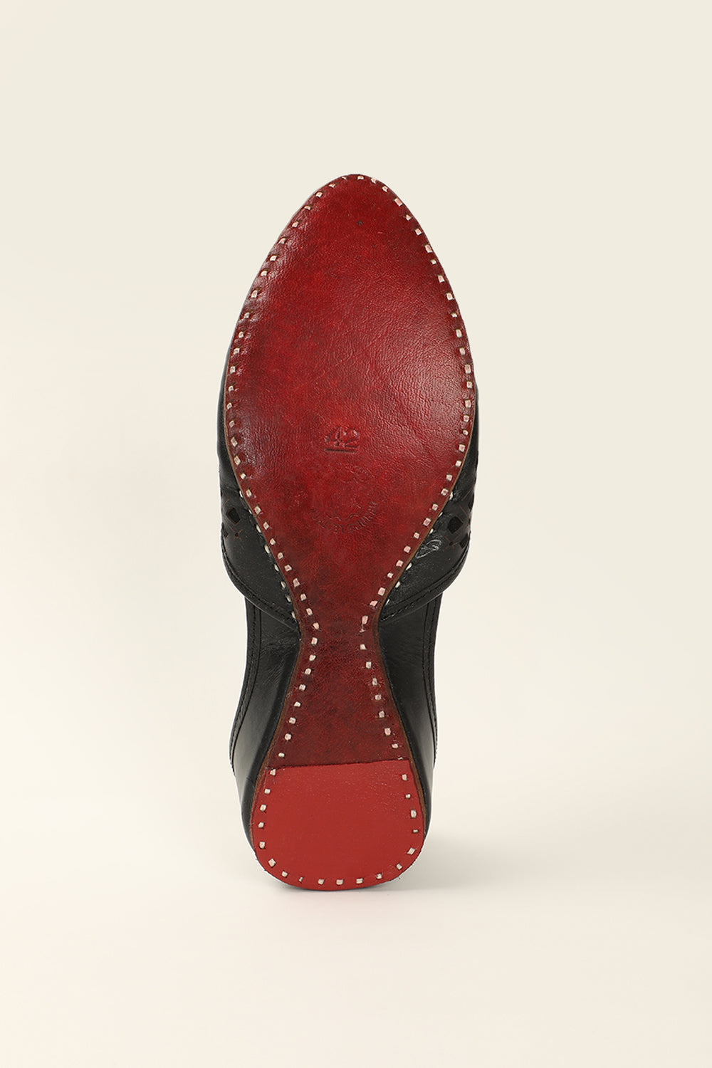 Choudhary Black Juttis